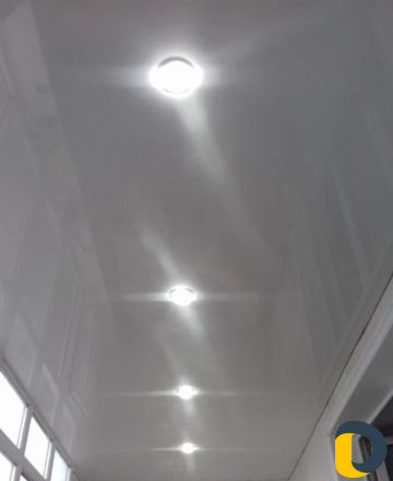 Натяжные потолки