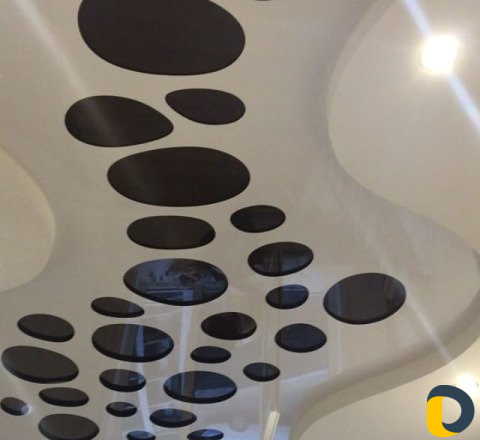 Натяжные потолки