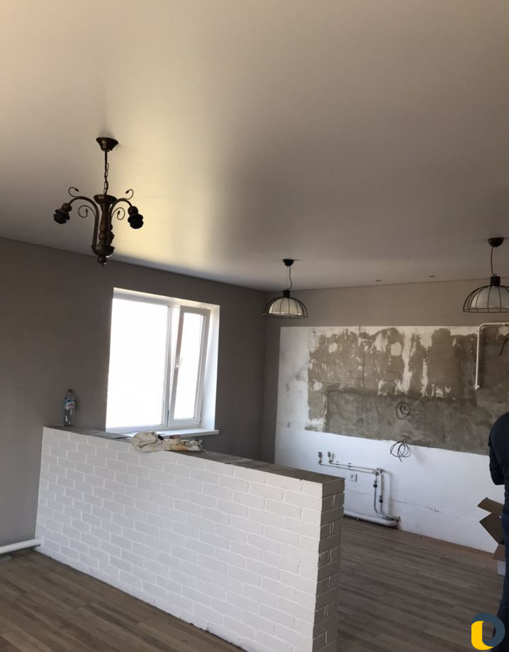 Натяжные потолки