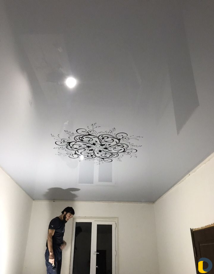 Натяжные потолки