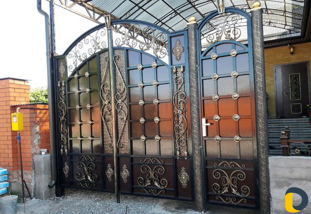 Навес из каричневого карбонаты