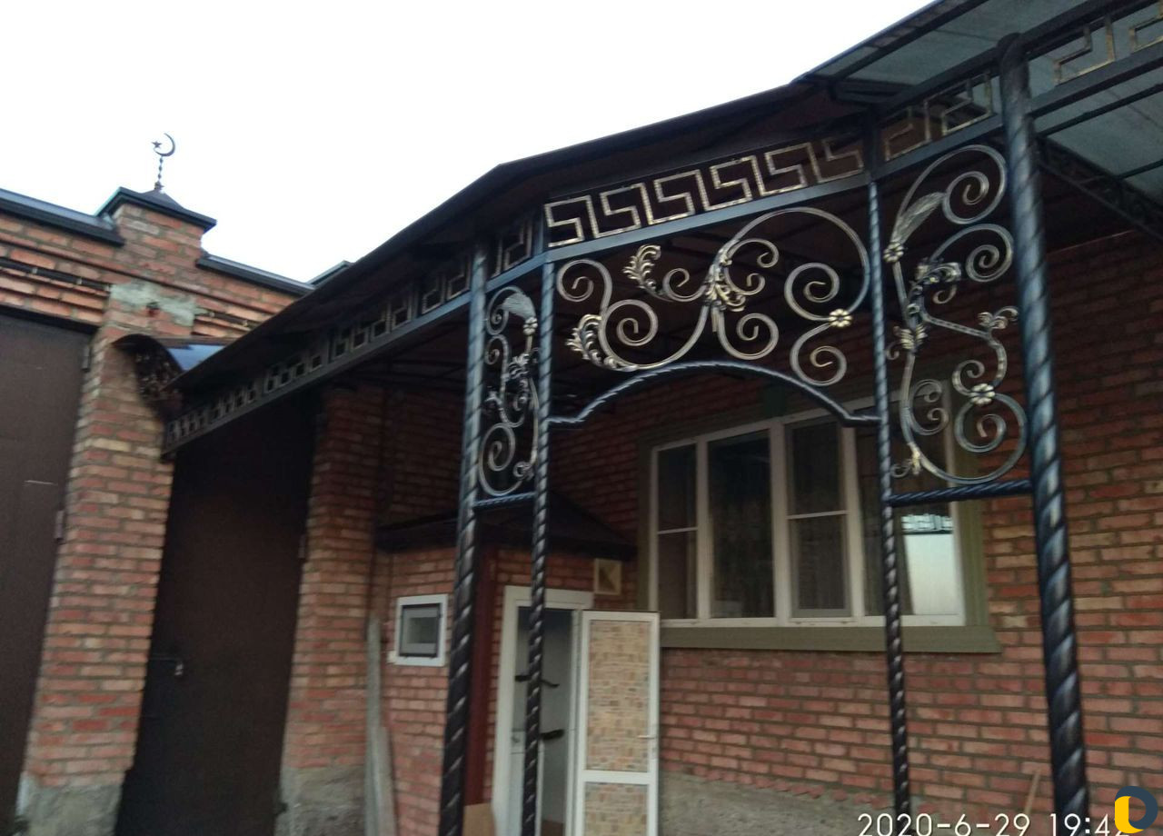 Навес из поликарбоната, козырки, перила,ковка,крыш
