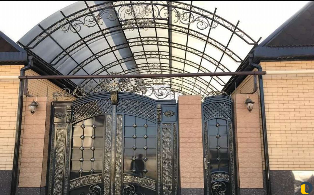Навес из поликарбоната, козырки, перила,ковка,крыш