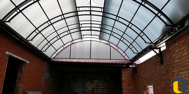 Навес из поликарбоната