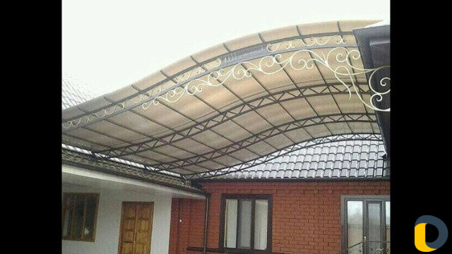 Навес из поликарбоната