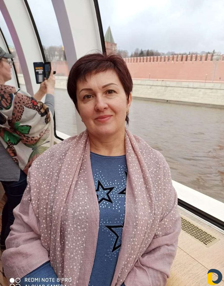 Няня воспитатель