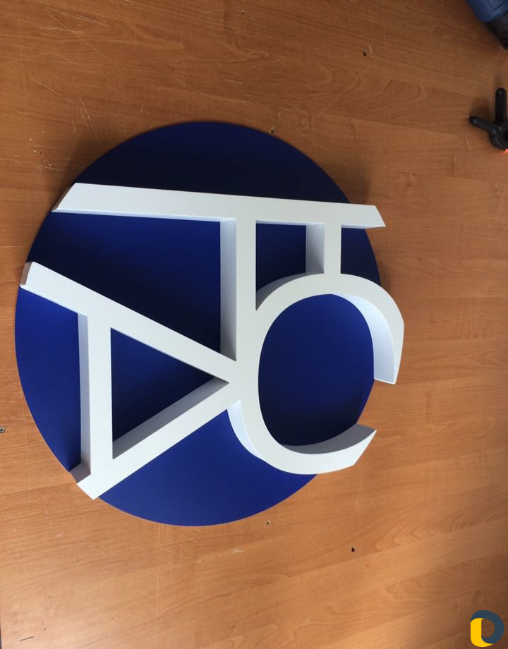 Объёмные буквы,световые короба,наружная реклама