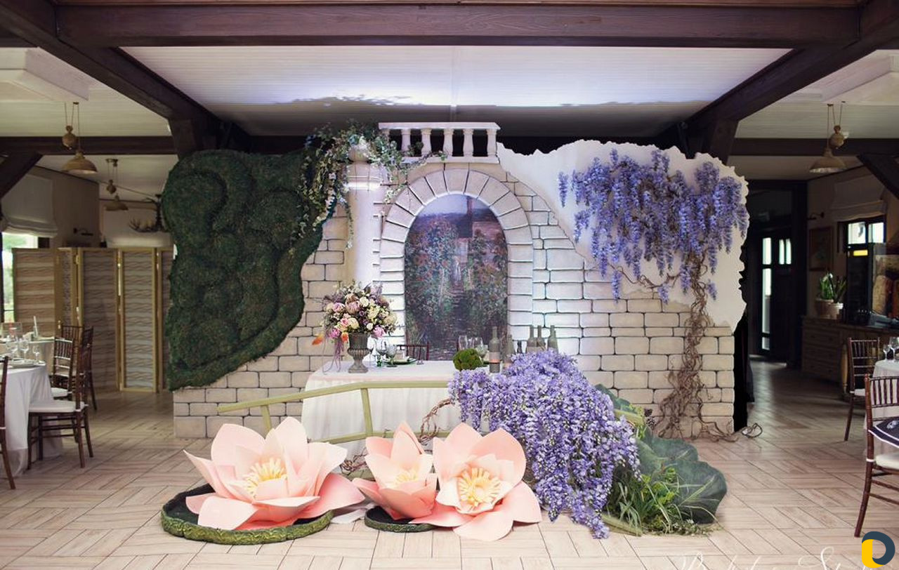 Объемные декорации, муляжи, бутафория, буквы и др