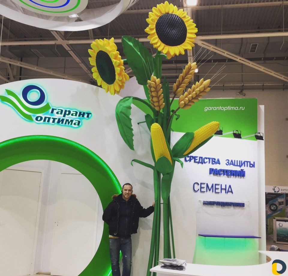 Объемные декорации, муляжи, бутафория, буквы и др