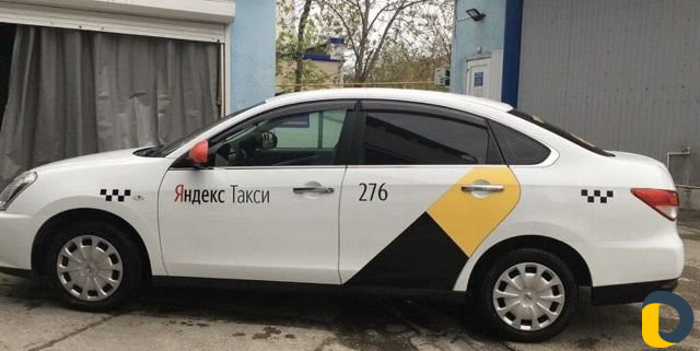 Обклейка авто для работы в такси Яндекс убер