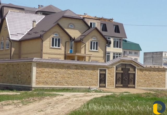 Облицовка диким камнем