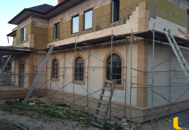 Облицовка домов Дагестанским камнем