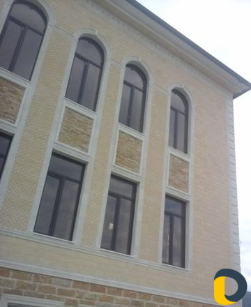 Облицовка домов и коттеджей природным камнем