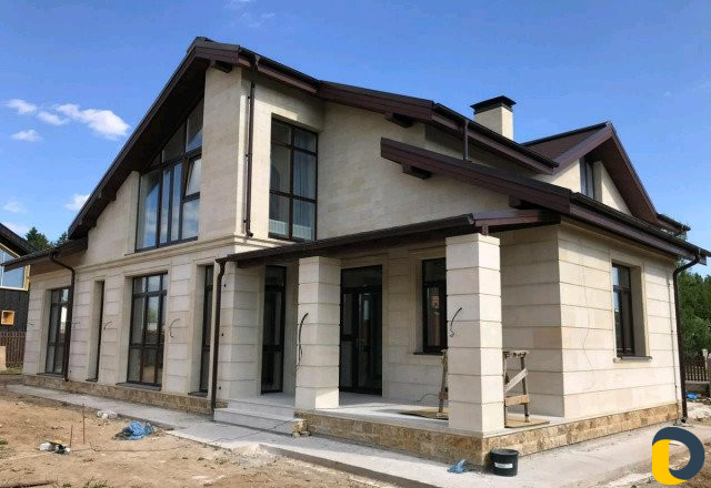 Облицовка и строительство домов, фасадов зданий из