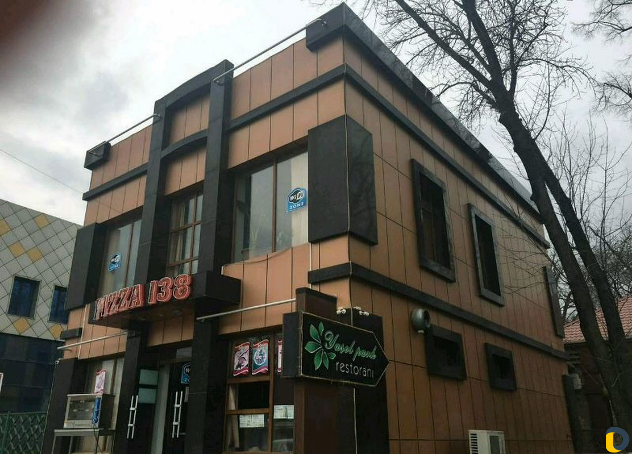 Облицовка композитом и витраж в Дербенте