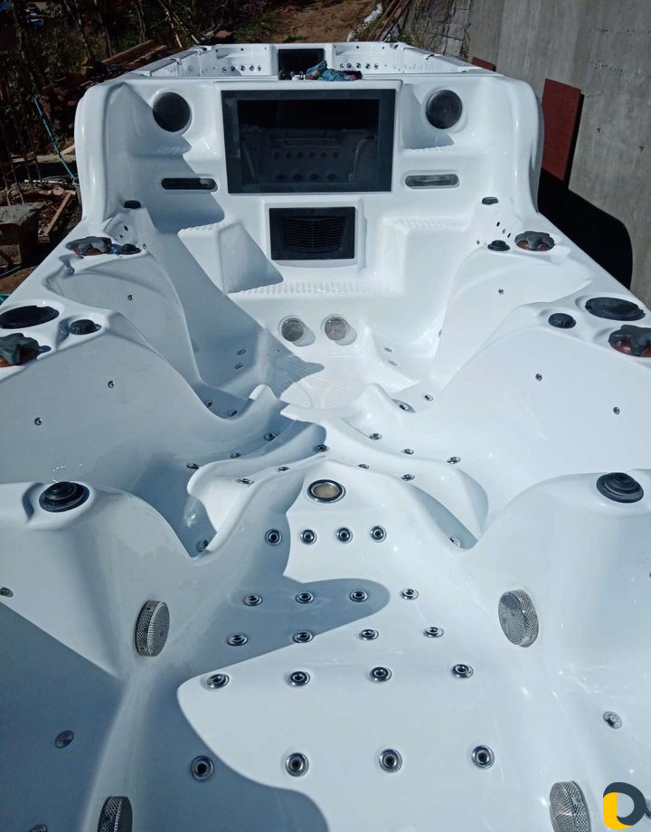 Обслуживание бассейнов, уборка бассейнов, чистка б