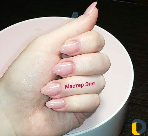 Обучаю профессиональному наращиванию ногтей