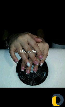 Обучаю профессиональному наращиванию ногтей
