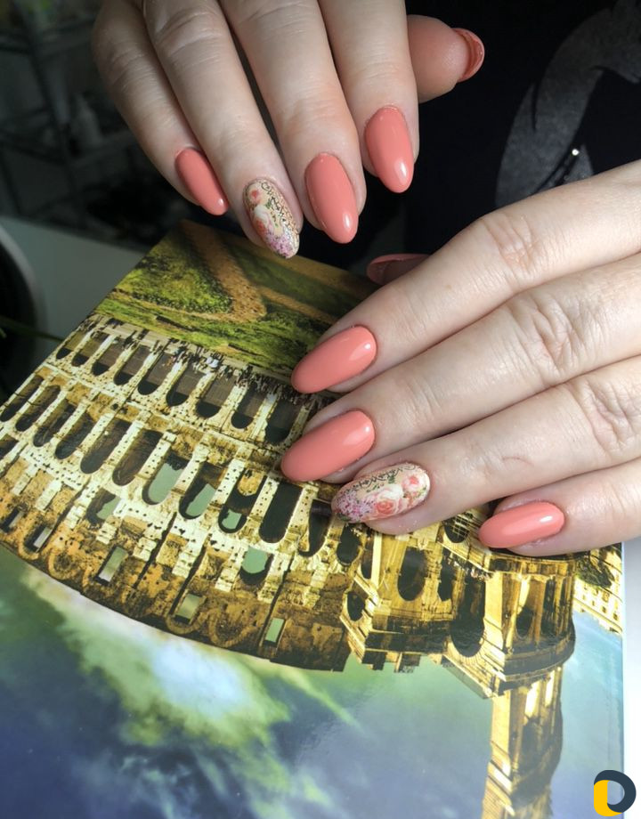 Обучение маникюру покрытие гель лаком под кутикулу