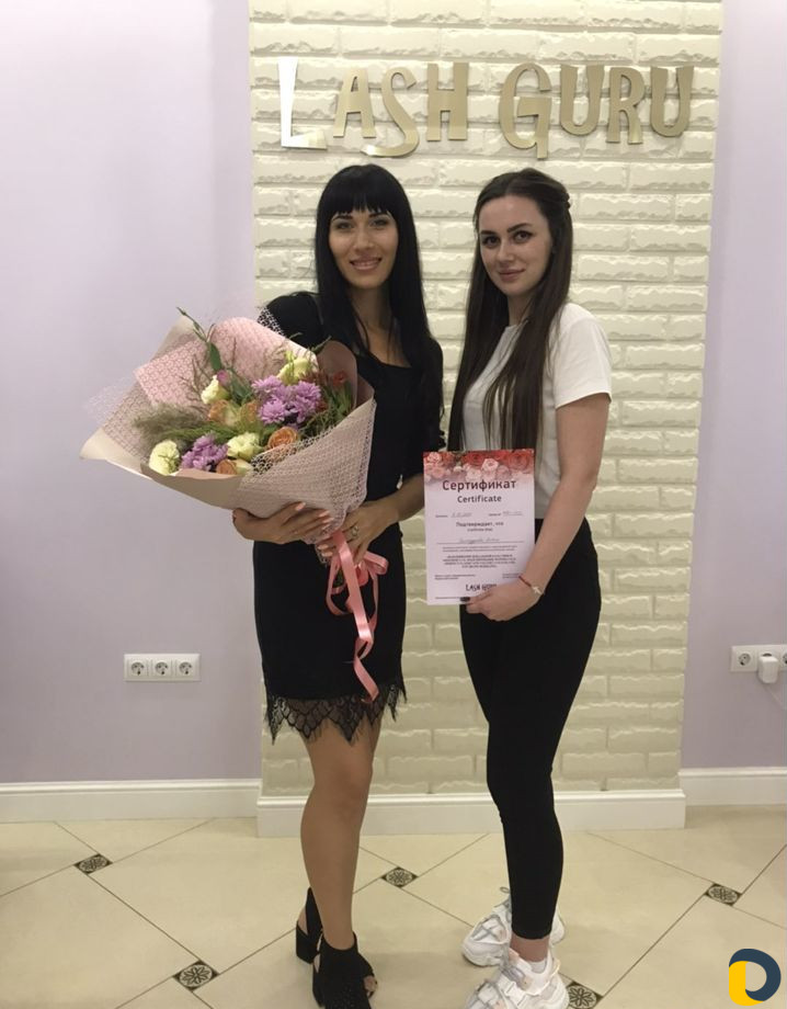 Обучение наращиванию ресниц / повышение