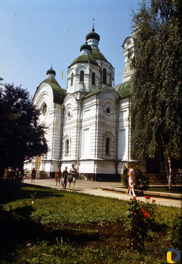 Оцифровка (сканирование) фотоплёнок и фотографий