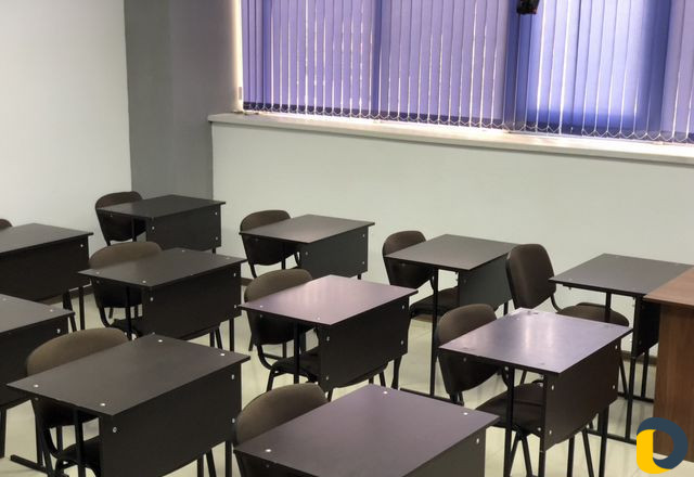 Офисное помещение / аудитория