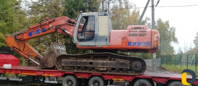 Оказываем услуги по работе гусеничного экскаватора
