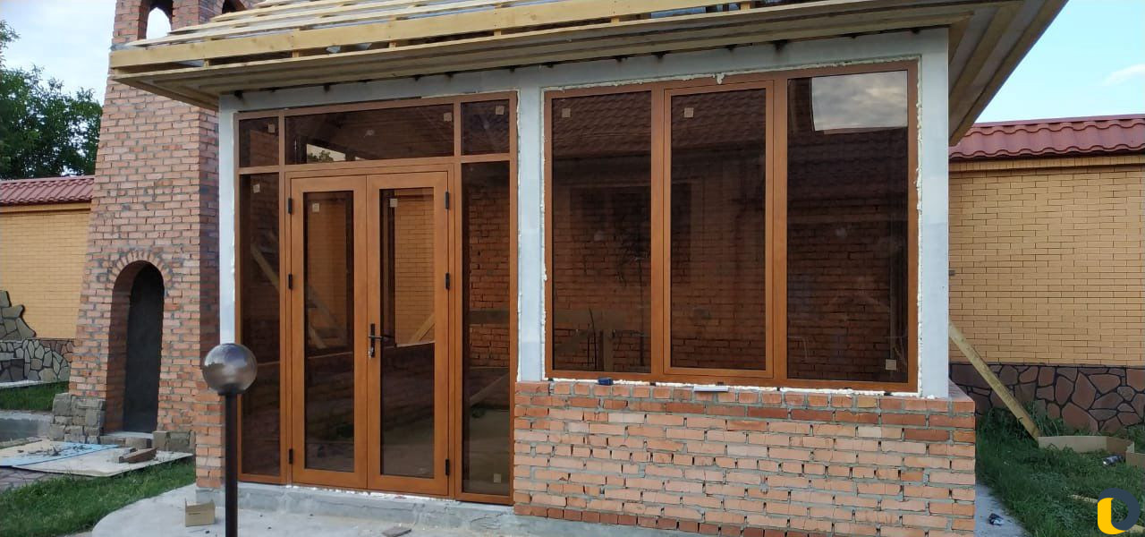 Окна двери