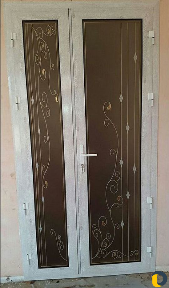 Окна двери витражи из пластика и алюминия