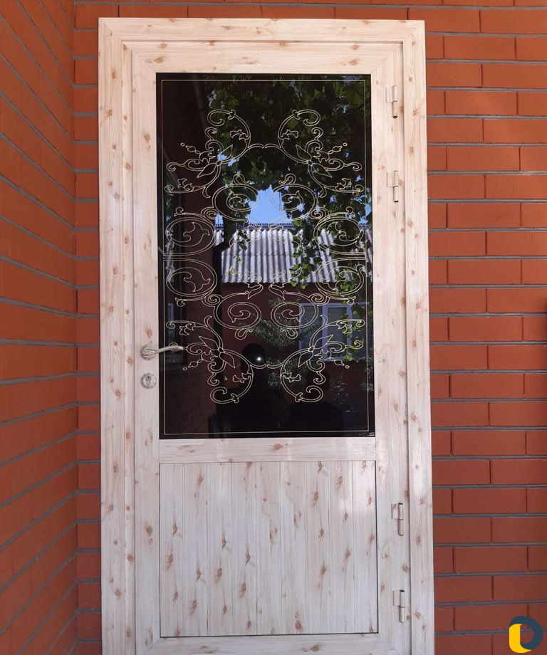 Окна двери витражи из пластика и алюминия