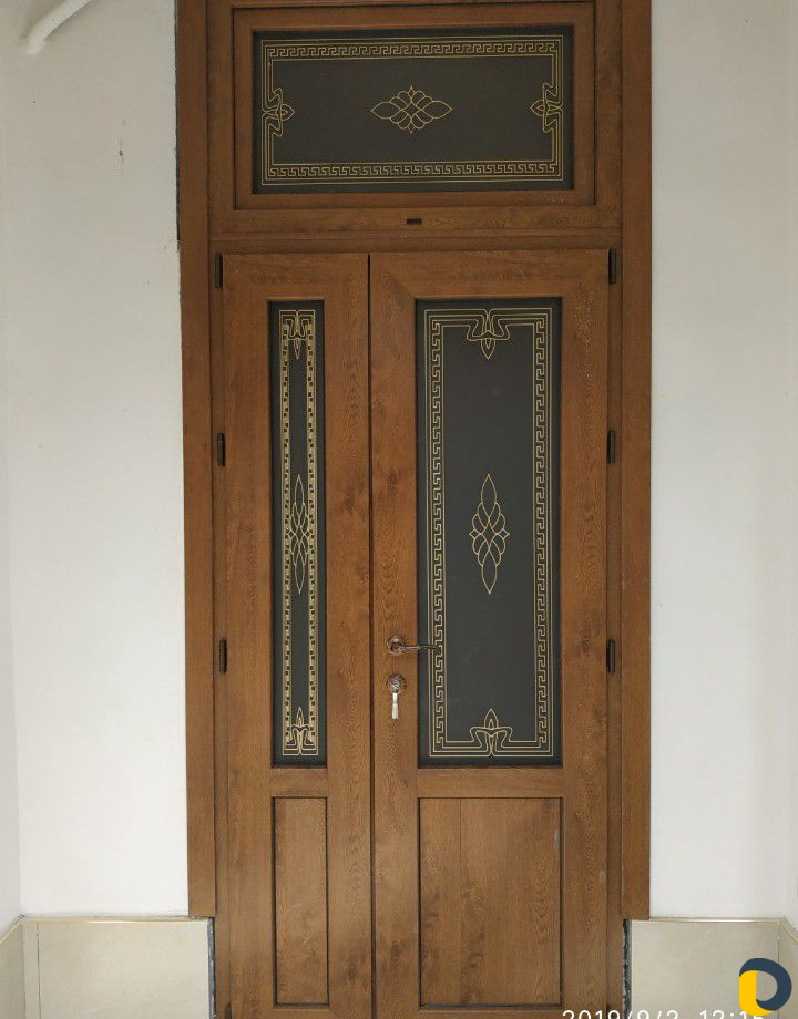 Окна двери витражи