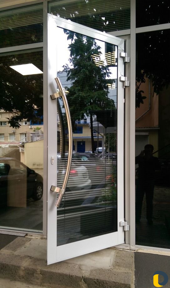 Окна и балконы жалюзи быстро и качественно