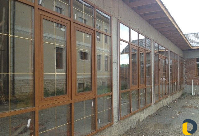 Окна и двери из пластика и алюминия