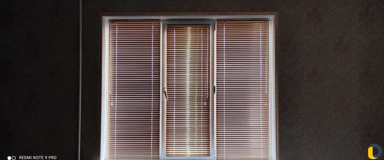 Оконные жалюзи