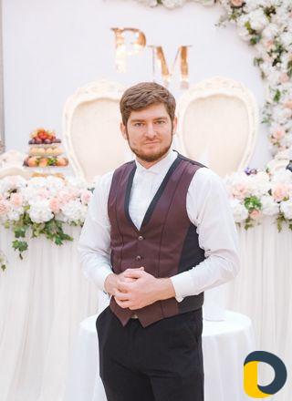 Омар Омаров Тамада, ведущий и певец Свадьба,мавлид