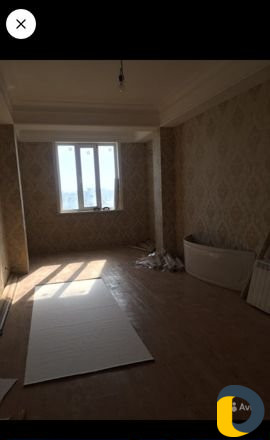 Опытный штукатурщик
