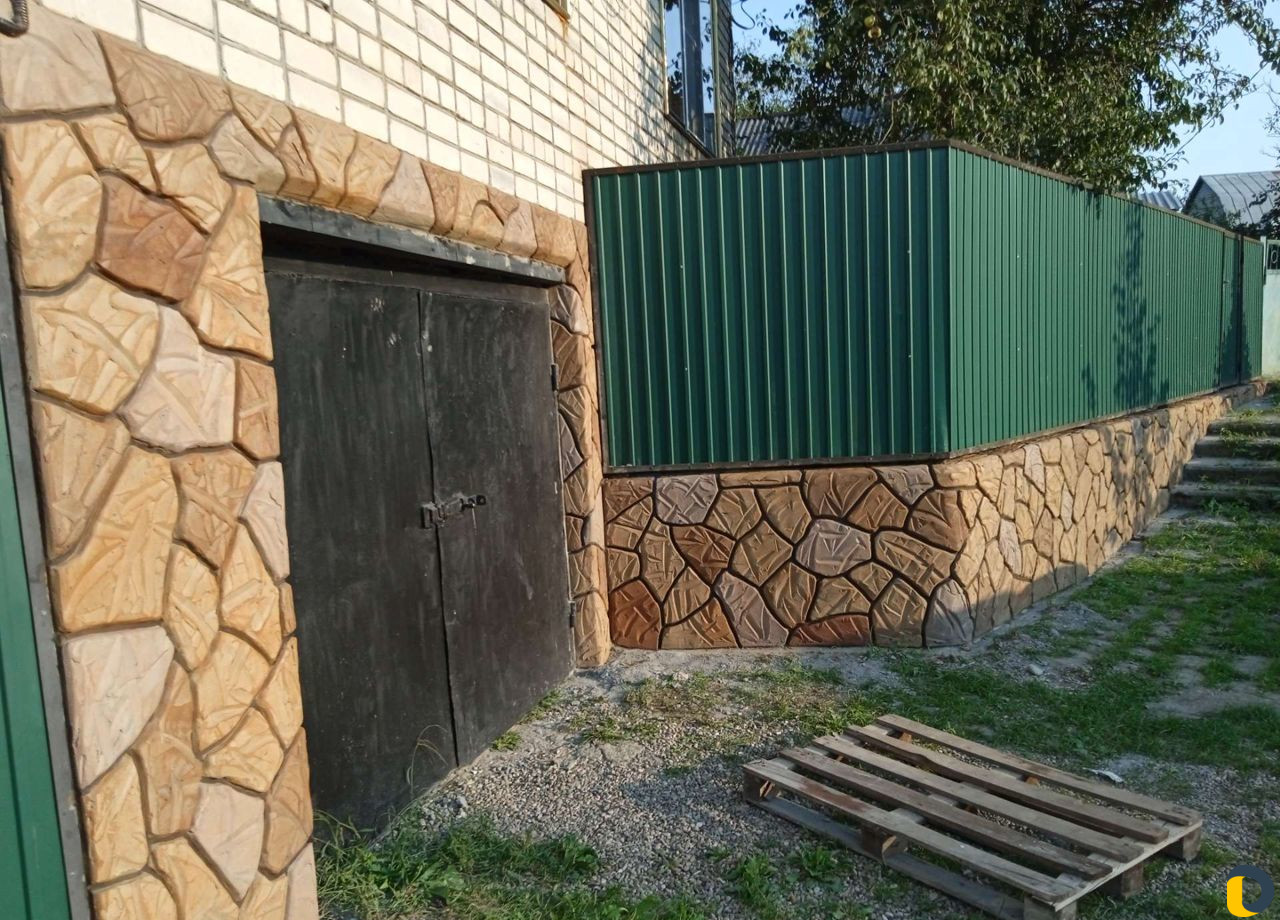 Отделка цоколя