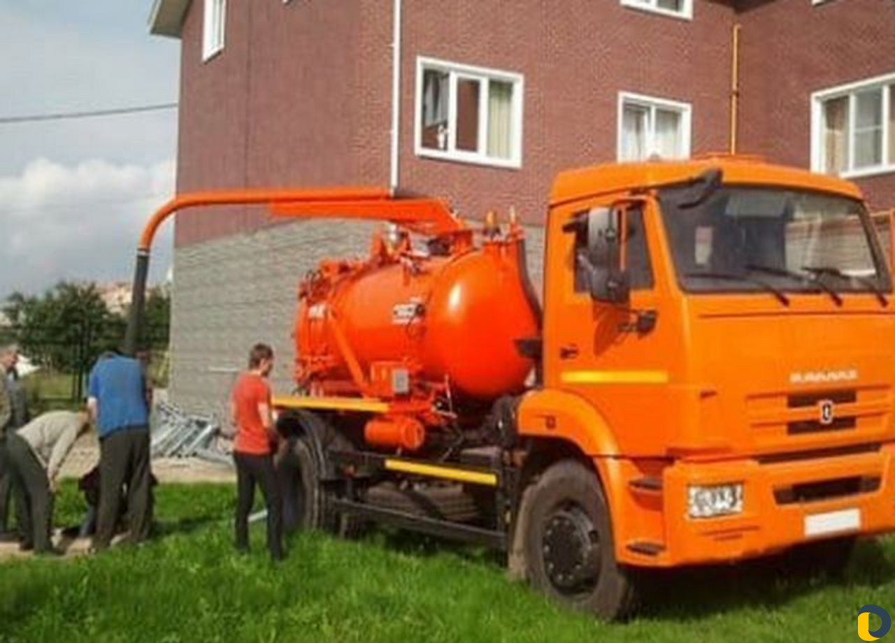 Откачка септика, канализации, выгребной ямы