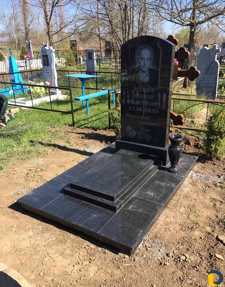 Памятники Гранит Мрамор