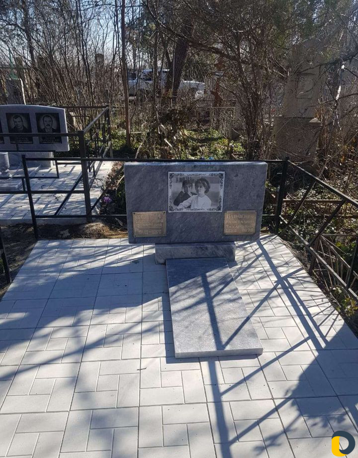Памятники плитка бетон установка