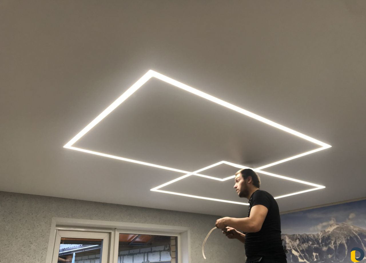 Парящие натяжные потолки,гардина пк-5,подсветки