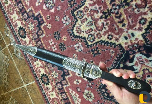 Пайщик на кинжалы, ножи, гарды