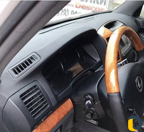 Перетяжка салона авто
