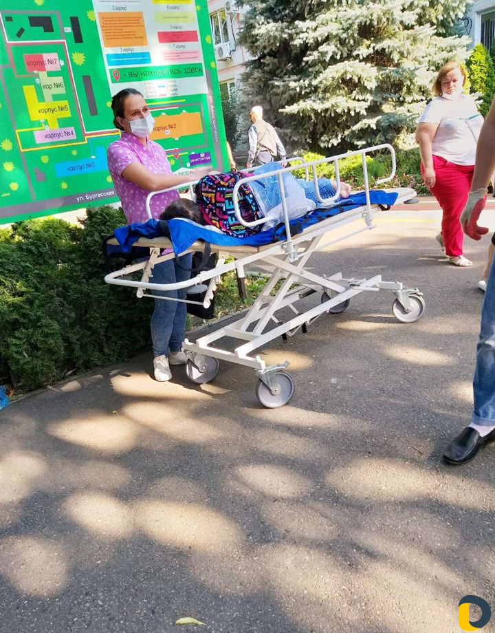 Перевозка лежачих больных и инвалидов-колясочников