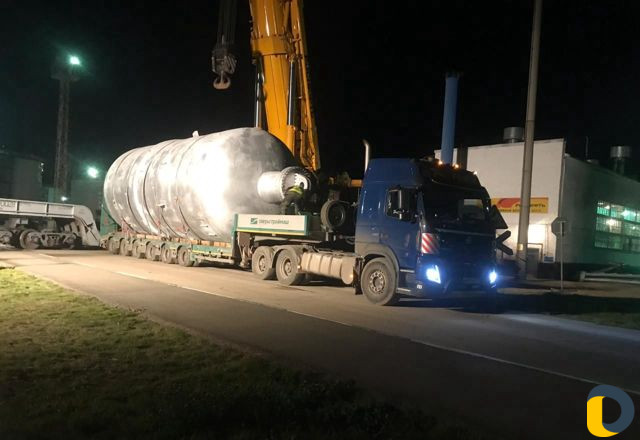 Перевозка негабаритных грузов. Услуги трала