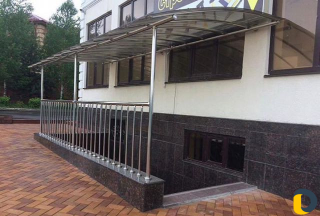 Перила и козырьки