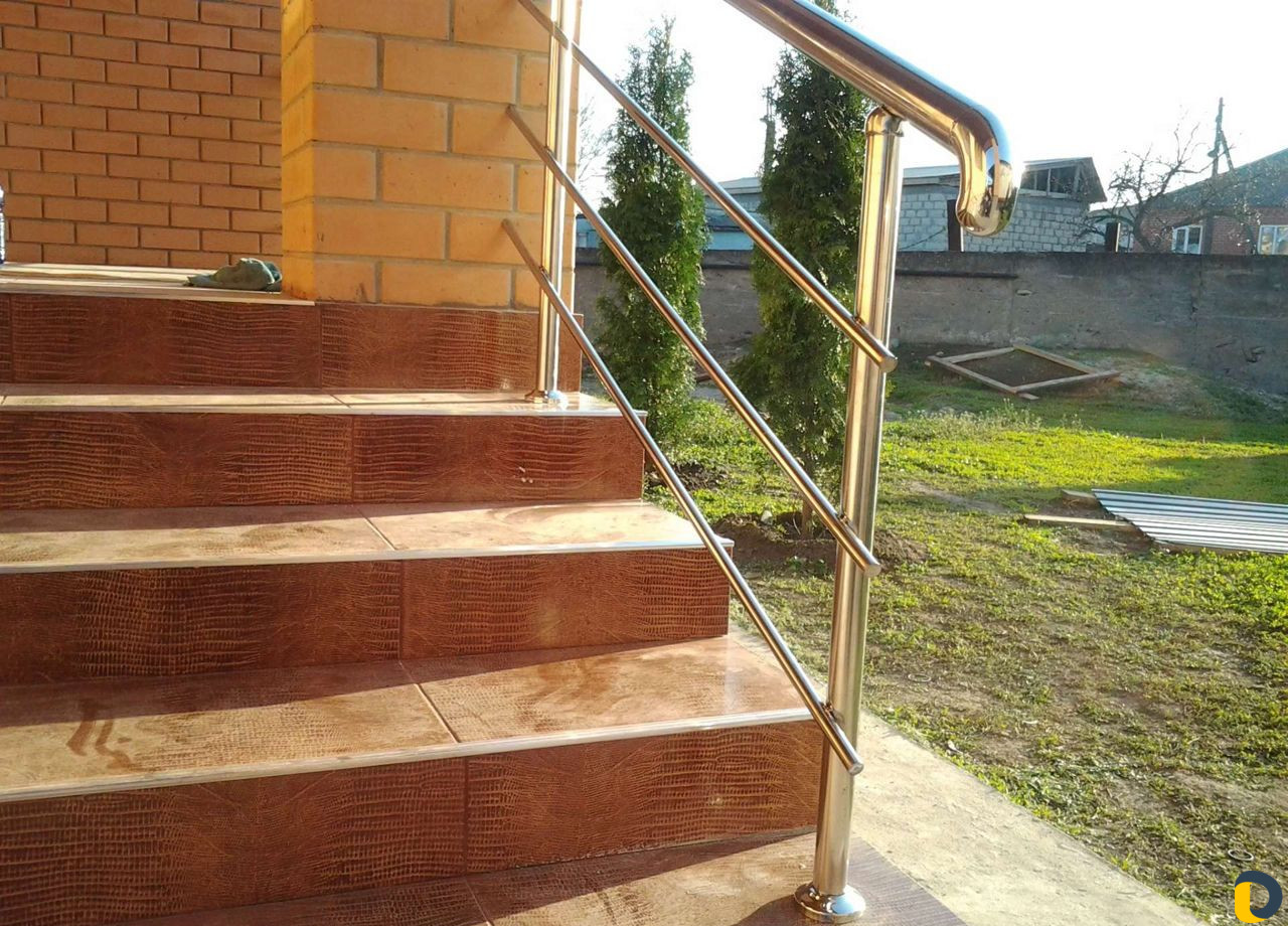 Перила,козырьки из нержавеющей стали