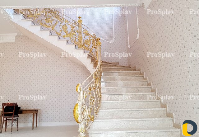 Перила литые