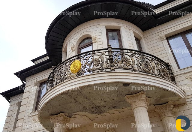 Перила литые