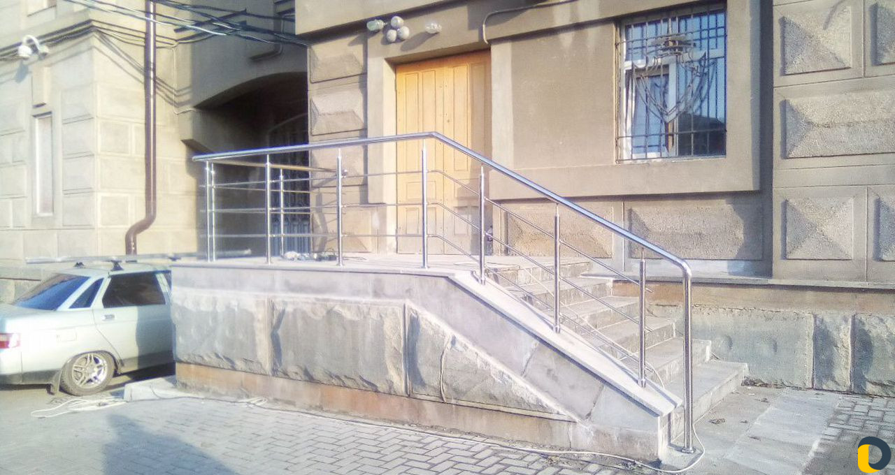 Перила, ограждения из нержавеющей стали